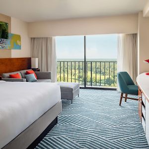Chambre Lit King-Size avec Accès aux Personnes Handicapées